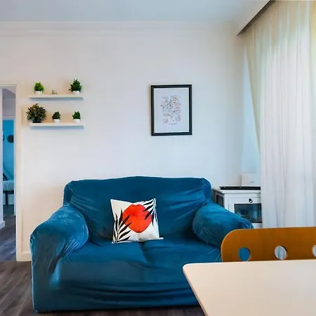 Apartamento En Barrio Sevillano, Free Bus, Metro Exterior photo